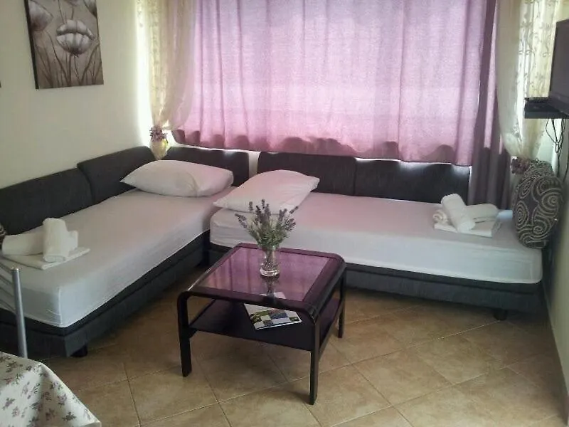 Apartments&Rooms Jelavic Seget Vranjica 0*,