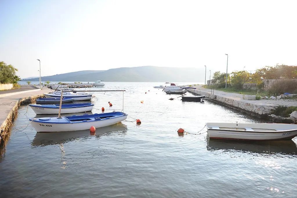 Apartments&Rooms Jelavic Seget Vranjica
